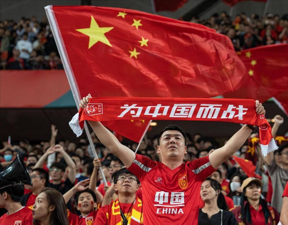 德佬回应传闻：我为身边能有孔蒂这样的真正男人而感到自豪