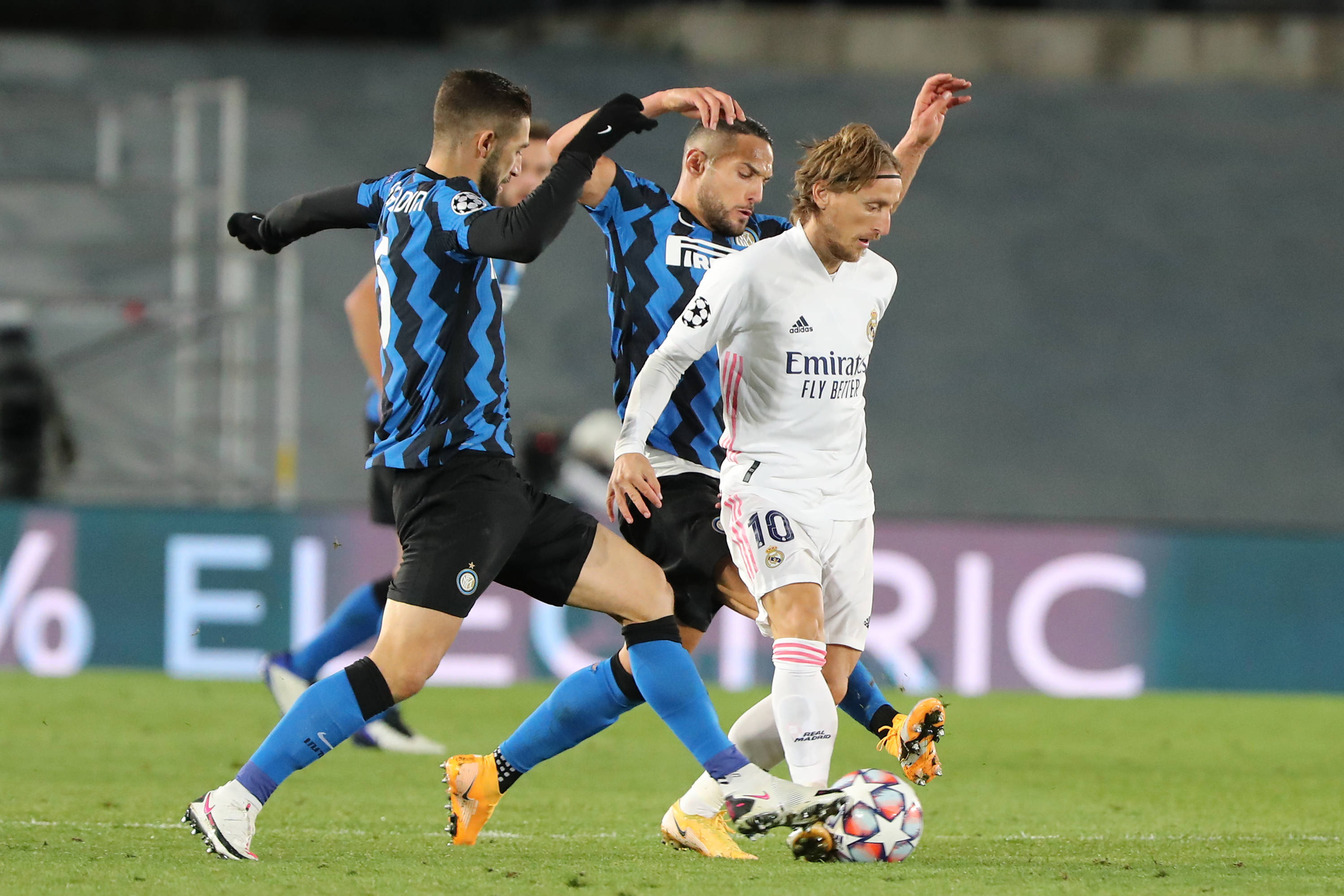 门将再度当选全场最佳